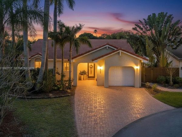 2083 Augusta, Weston, FL 33326