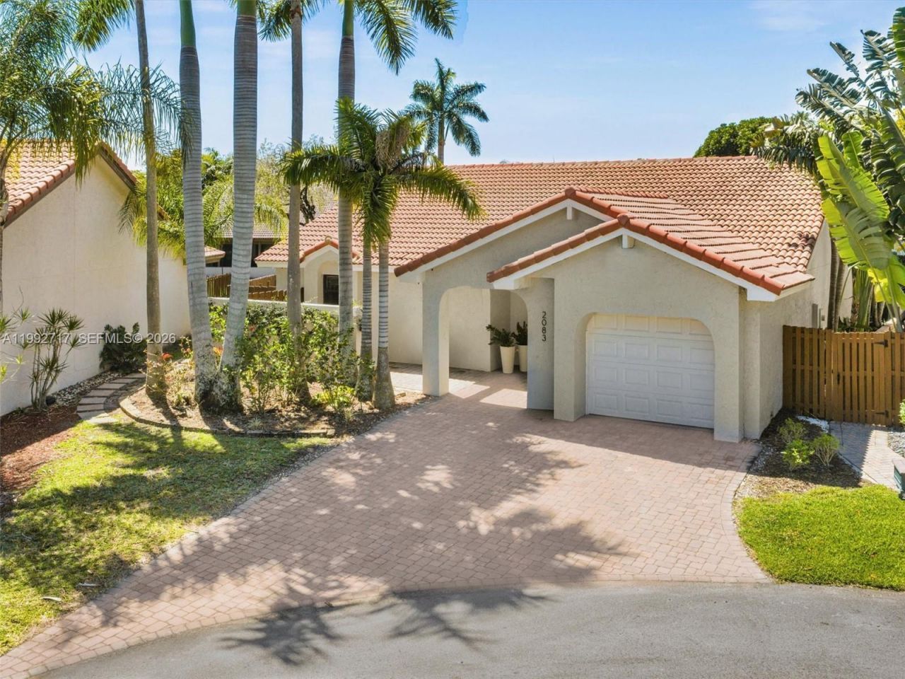 2083 Augusta, Weston, FL 33326 Photo