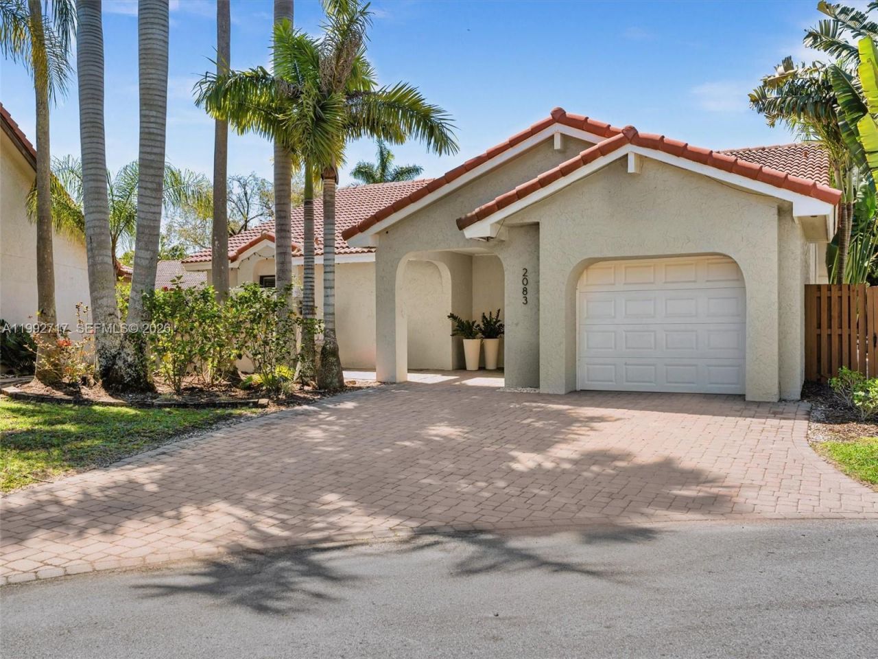 2083 Augusta, Weston, FL 33326 Photo