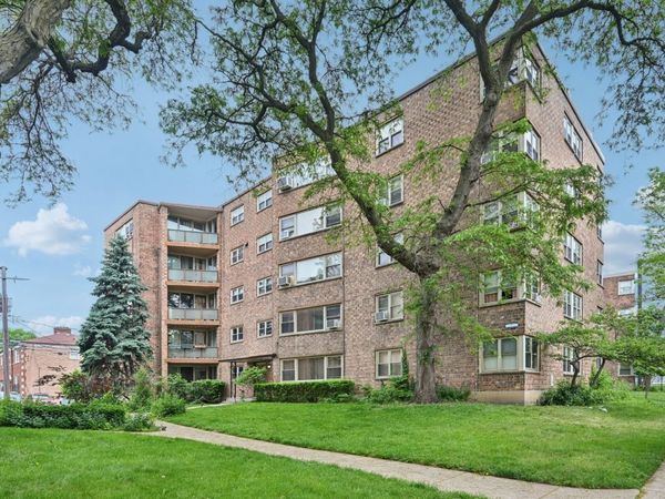 2142 W Rosemont Avenue , Unit 1A, Chicago, IL 60659