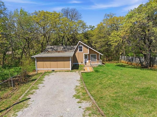 105 Lazy Ike Lane, Pottsboro, TX 75076