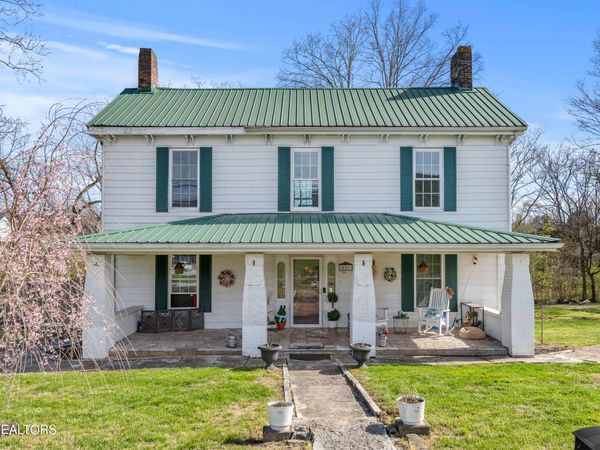 526 Old Middlesboro Hwy, LaFollette, TN 37766