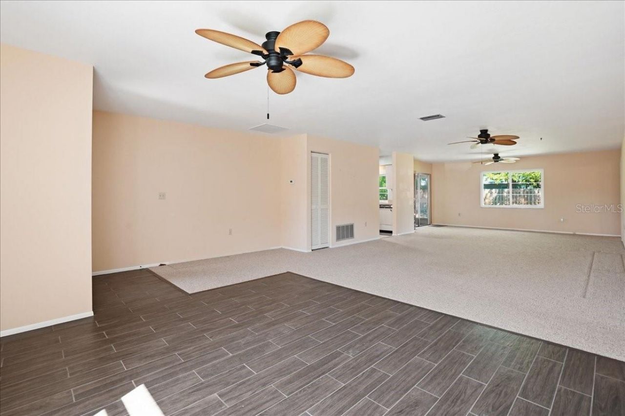 3759 Collins Street, Unit 711, Sarasota, FL 34232 Photo