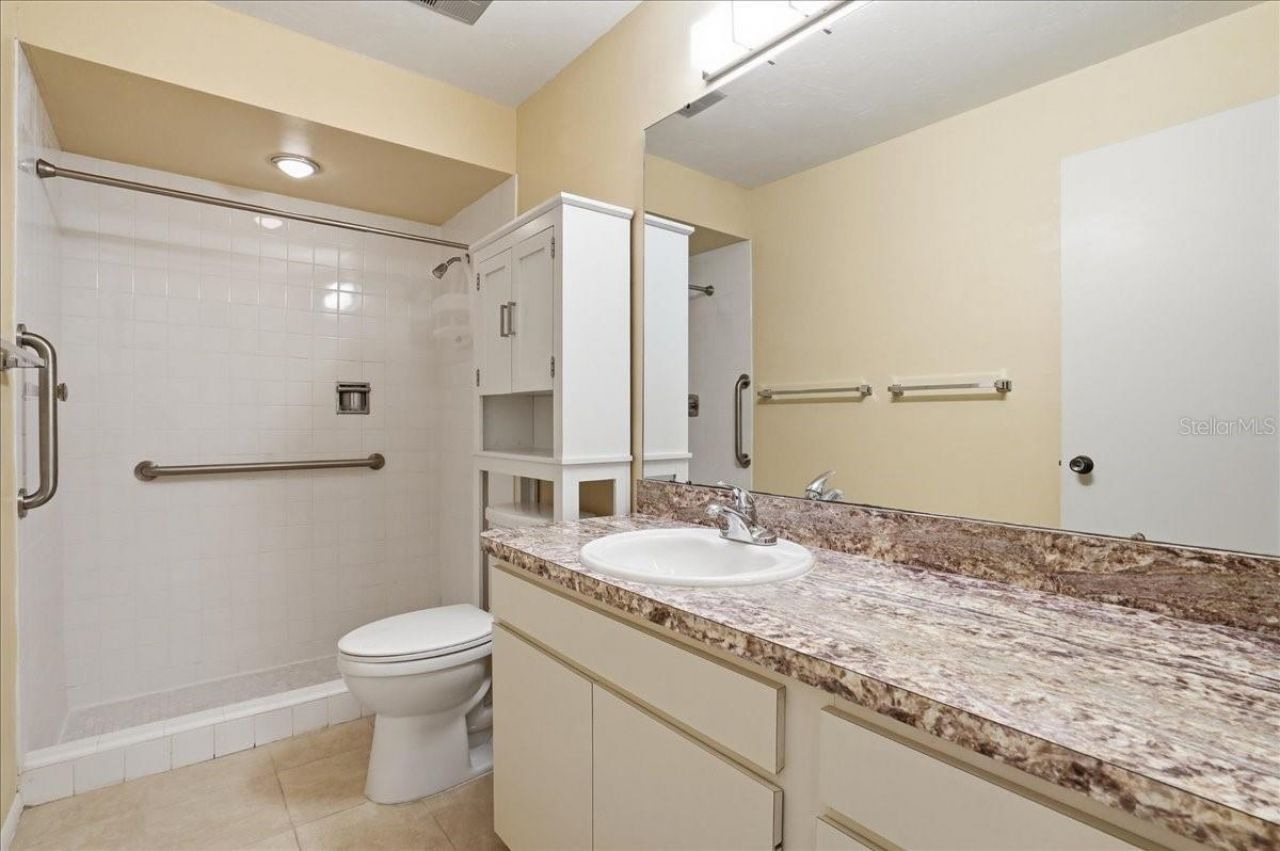 3759 Collins Street, Unit 711, Sarasota, FL 34232 Photo