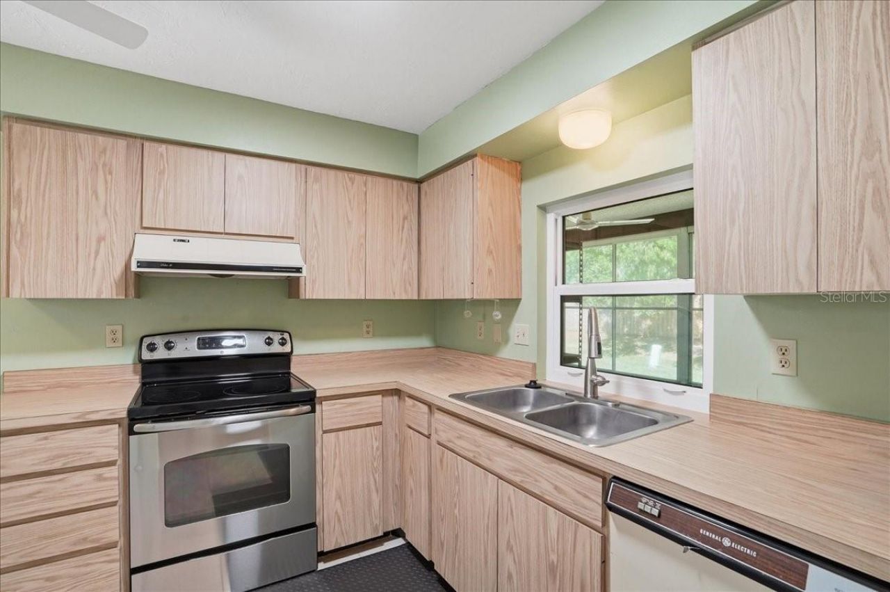 3759 Collins Street, Unit 711, Sarasota, FL 34232 Photo