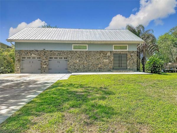 2445 GLENVIEW DRIVE , LAND O LAKES, FL 34639