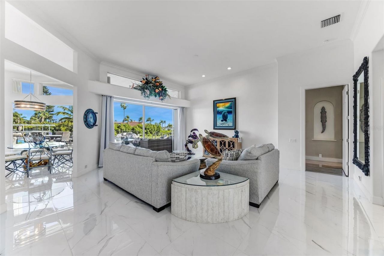 1307 Alhambra Drive, Apollo Beach, FL 33572 Photo