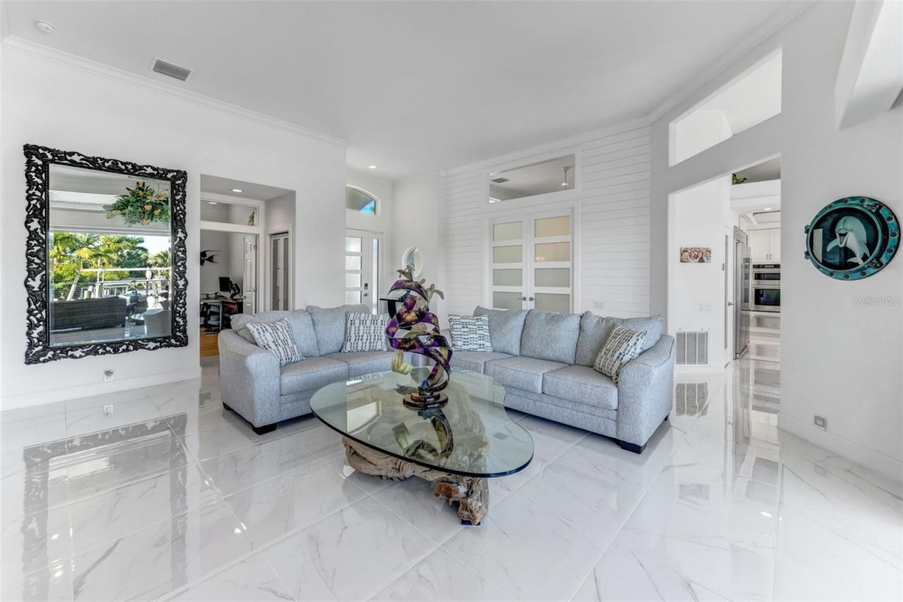 1307 Alhambra Drive, Apollo Beach, FL 33572 Photo