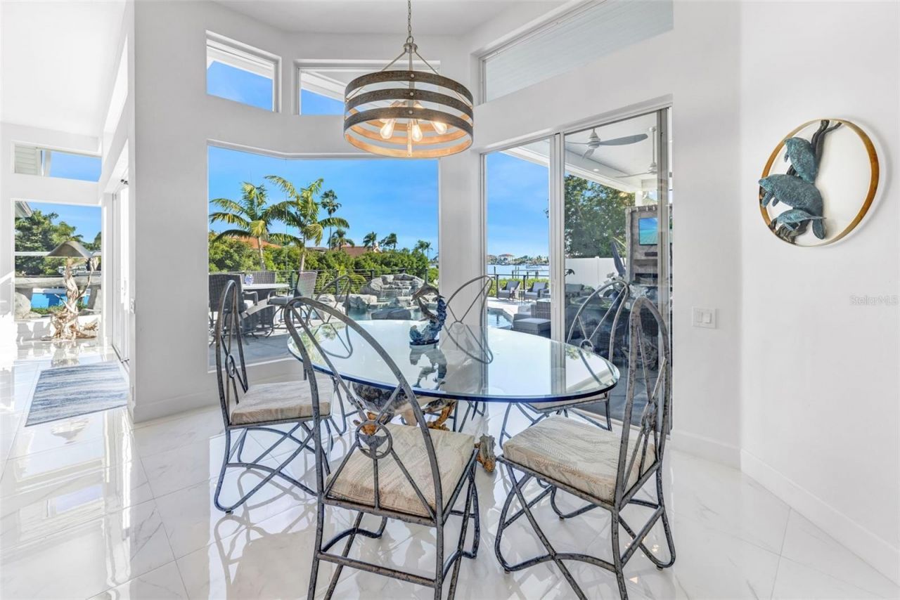 1307 Alhambra Drive, Apollo Beach, FL 33572 Photo