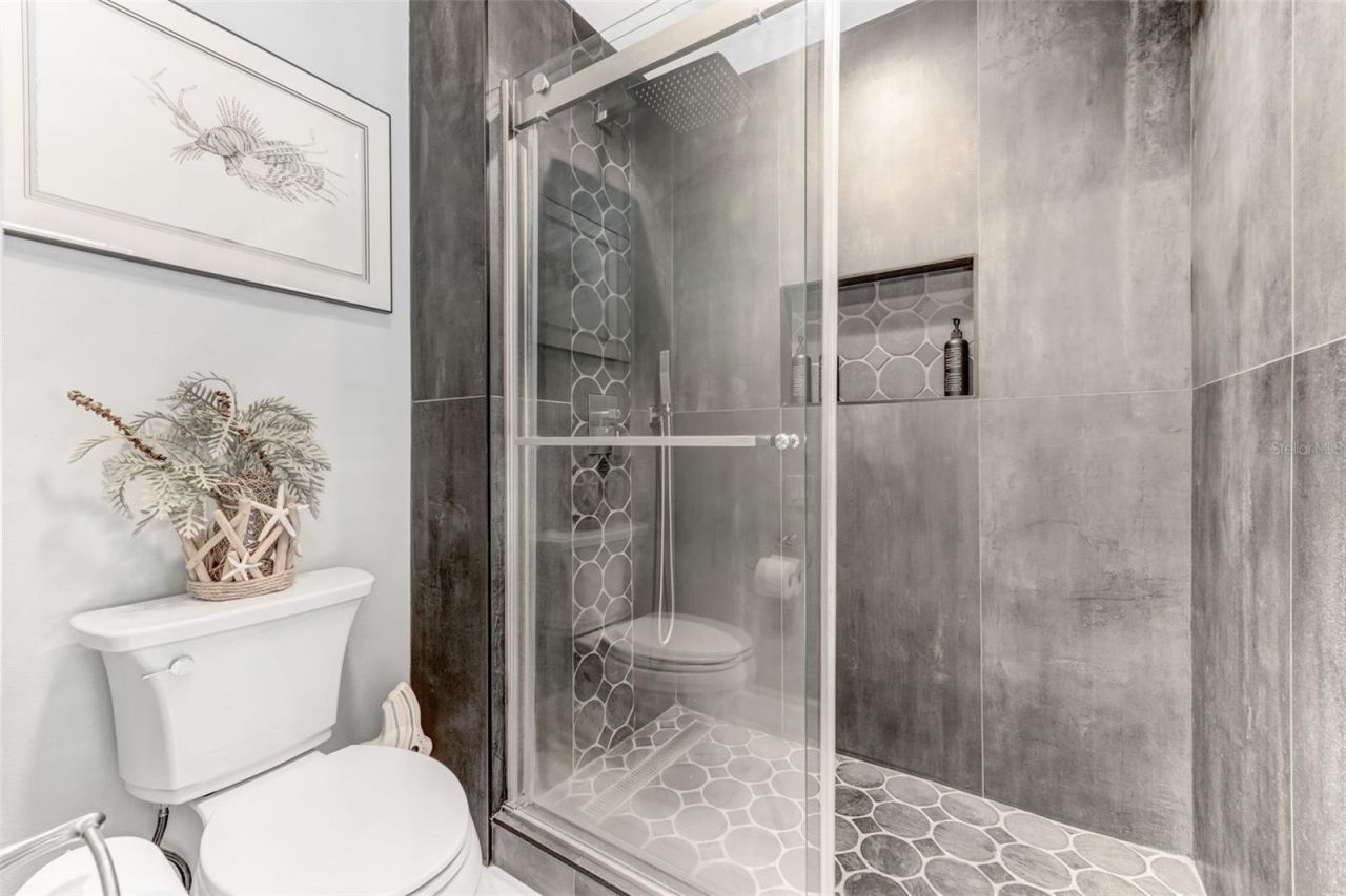 1307 Alhambra Drive, Apollo Beach, FL 33572 Photo