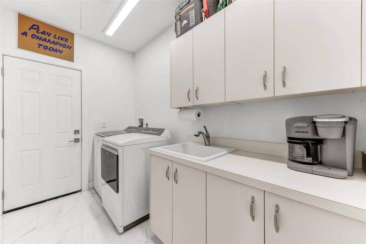 1307 Alhambra Drive, Apollo Beach, FL 33572 Photo