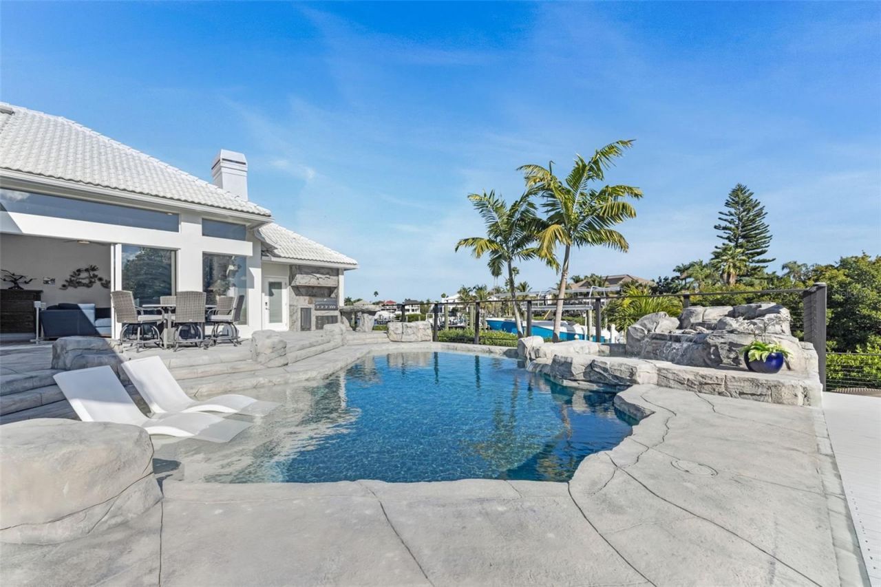 1307 Alhambra Drive, Apollo Beach, FL 33572 Photo