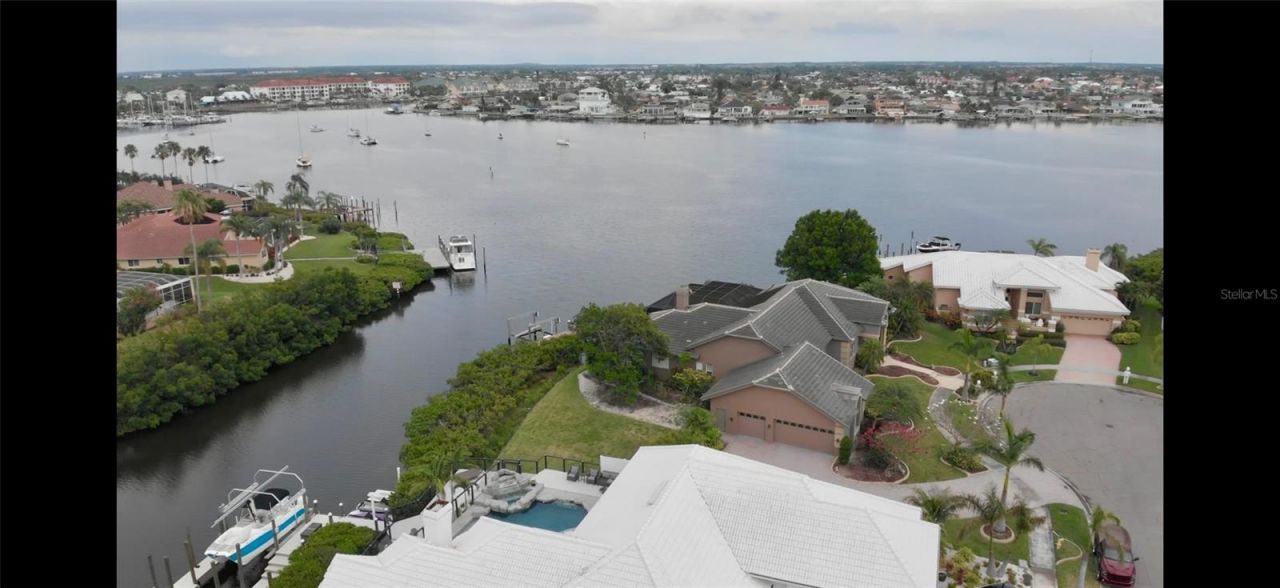 1307 Alhambra Drive, Apollo Beach, FL 33572 Photo