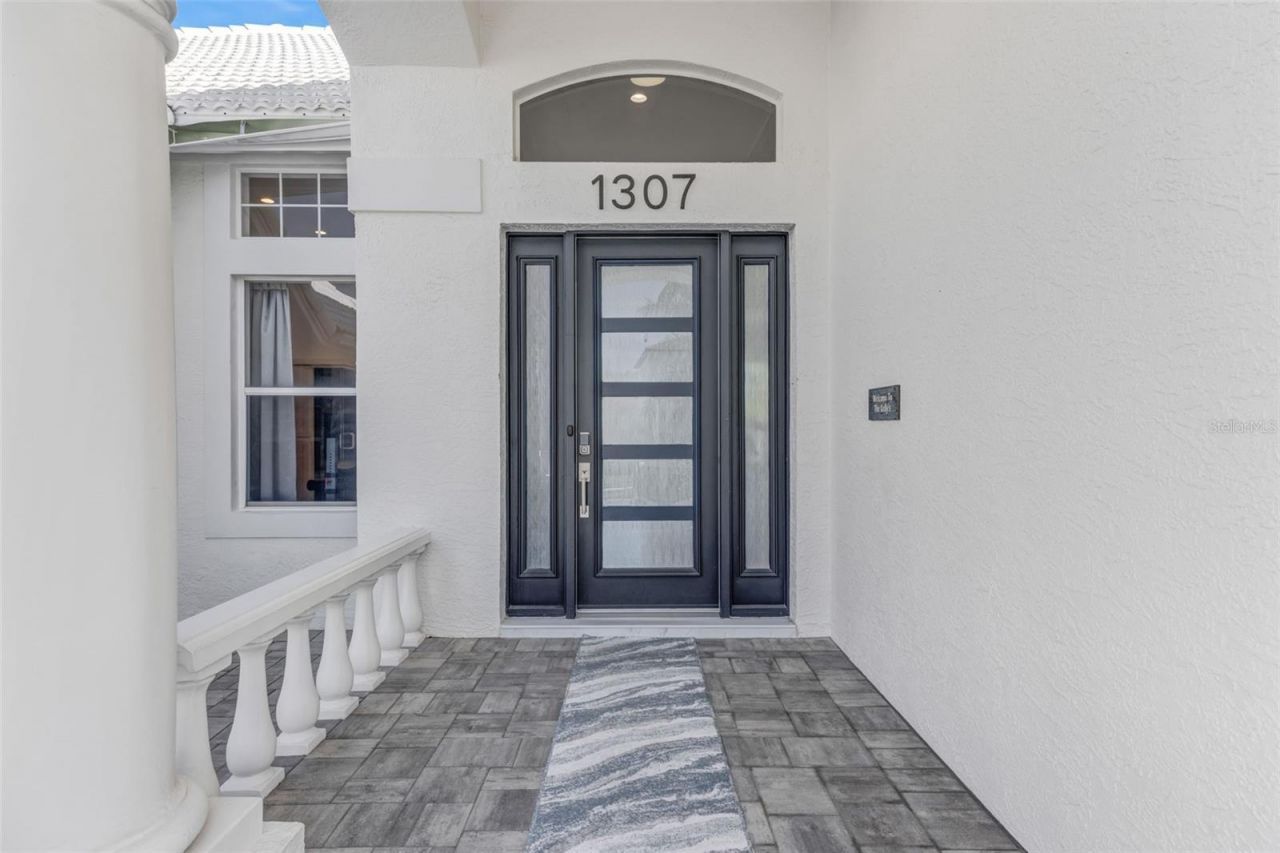 1307 Alhambra Drive, Apollo Beach, FL 33572 Photo