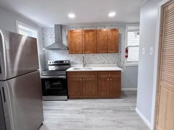 273 W YORK STREET, PHILADELPHIA, PA 19133