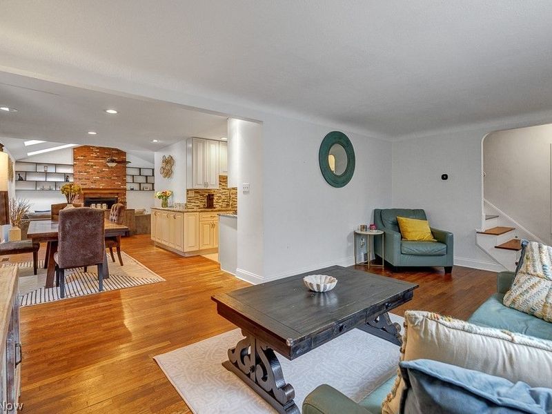 4855 Edsal Drive, Lyndhurst, OH 44124 Photo 5