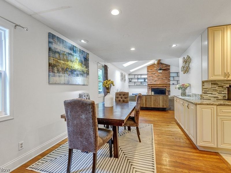 4855 Edsal Drive, Lyndhurst, OH 44124 Photo 7