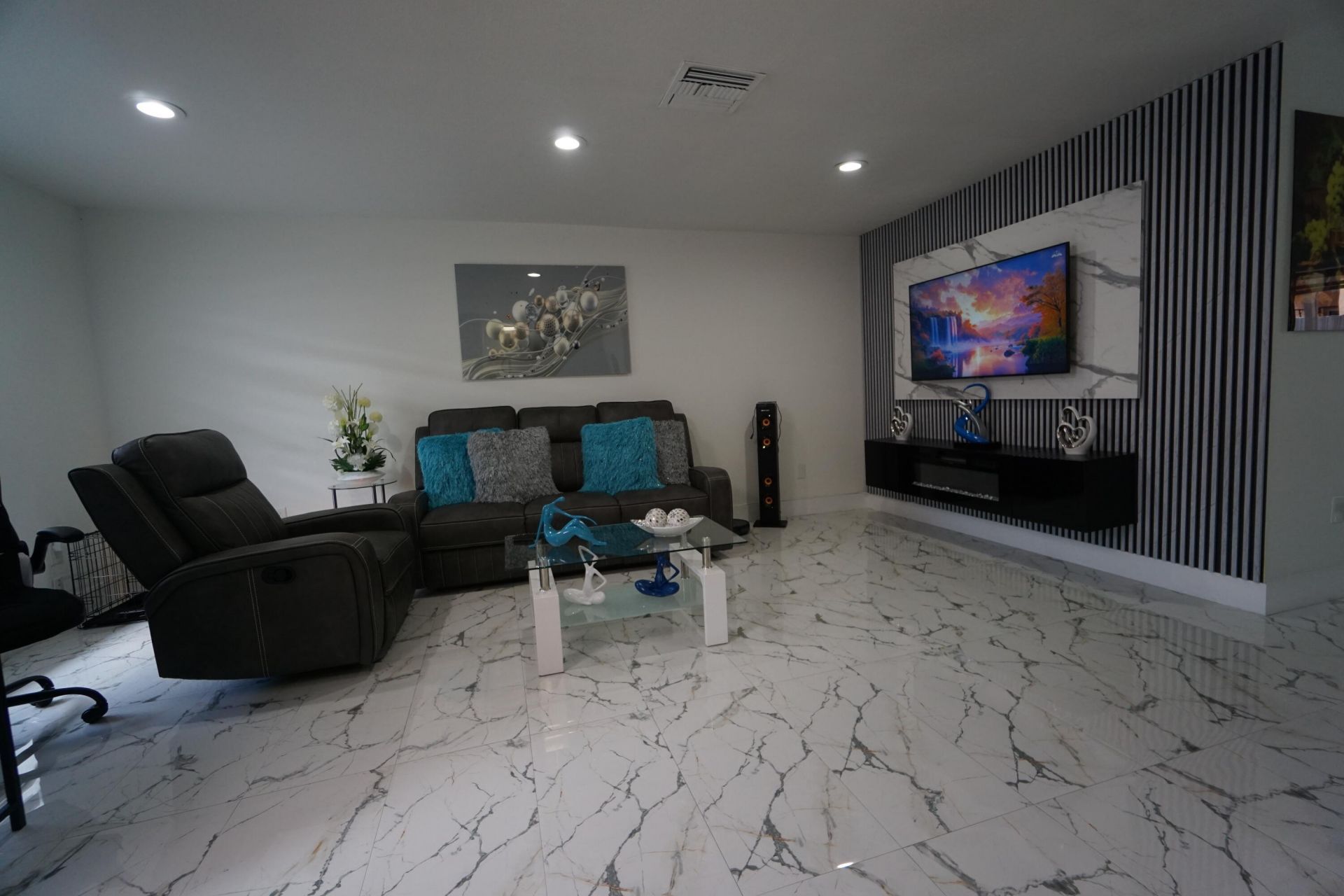 1765 W 41st Street, Unit 2d, Hialeah, FL 33012 Photo