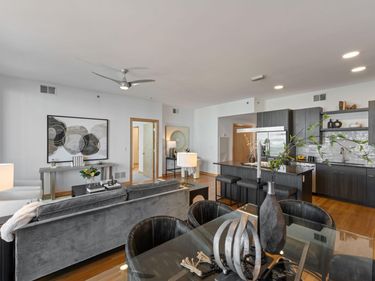 1240 S 2nd Street, Unit 922, Minneapolis, MN 55415