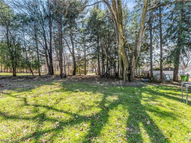 2150 Glenridge Road, Euclid, OH 44117 Photo 26