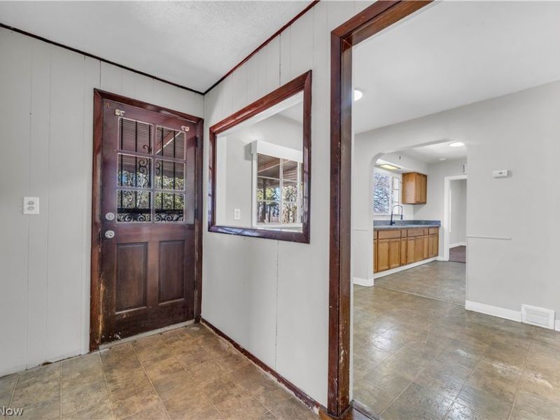 2150 Glenridge Road, Euclid, OH 44117 Photo 27