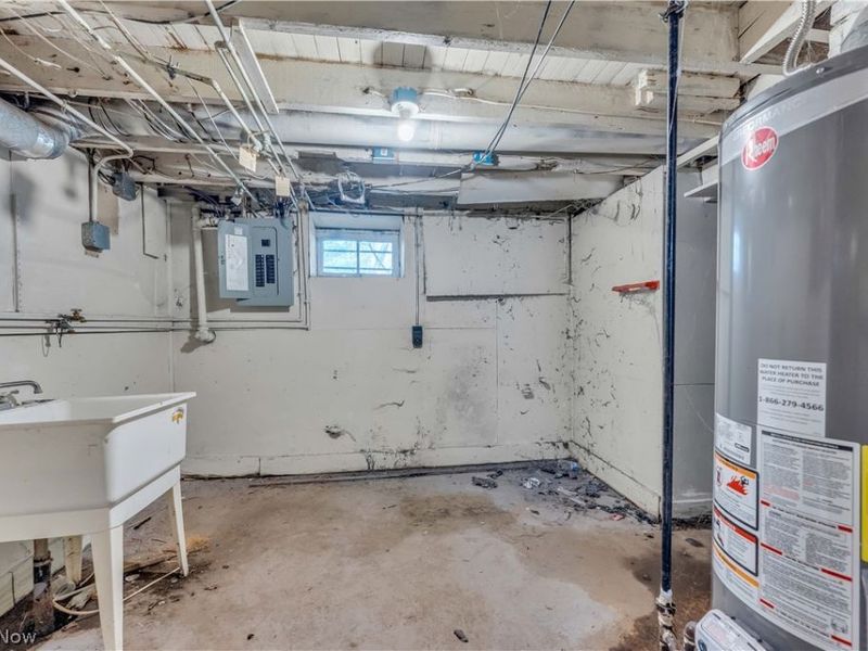 2150 Glenridge Road, Euclid, OH 44117 Photo 39