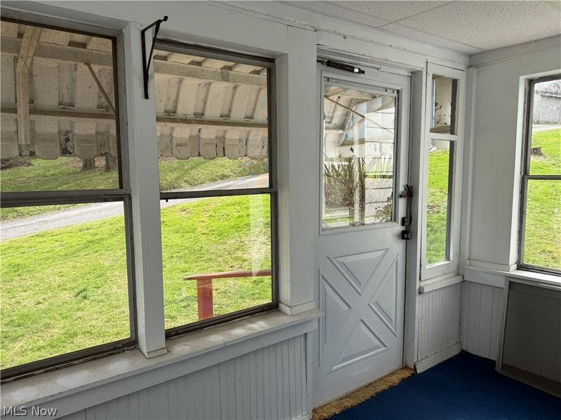 668 Springview Road, East Liverpool, OH 43920 Photo 13