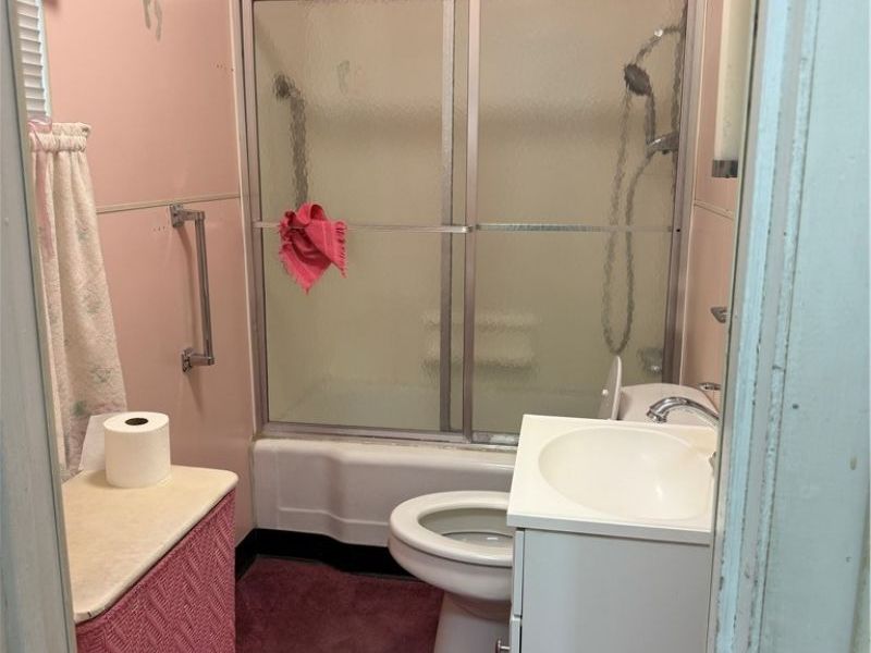 668 Springview Road, East Liverpool, OH 43920 Photo 14