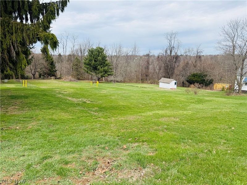 668 Springview Road, East Liverpool, OH 43920 Photo 6