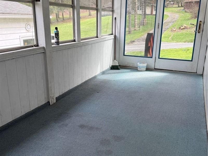 668 Springview Road, East Liverpool, OH 43920 Photo 9