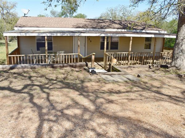 129 Suzanne DR , Bastrop, TX 78602