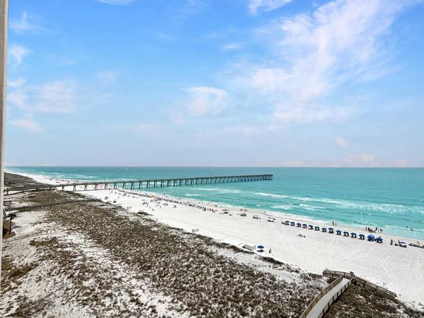 8525 Gulf Boulevard, Unit APT 811, Navarre, FL 32566