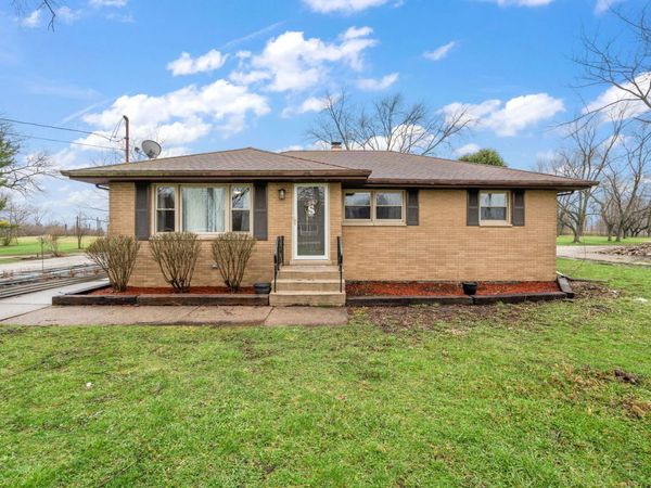 24024 S Volbrecht Road , Crete, IL 60417