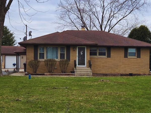 24024 S Volbrecht Road , Crete, IL 60417