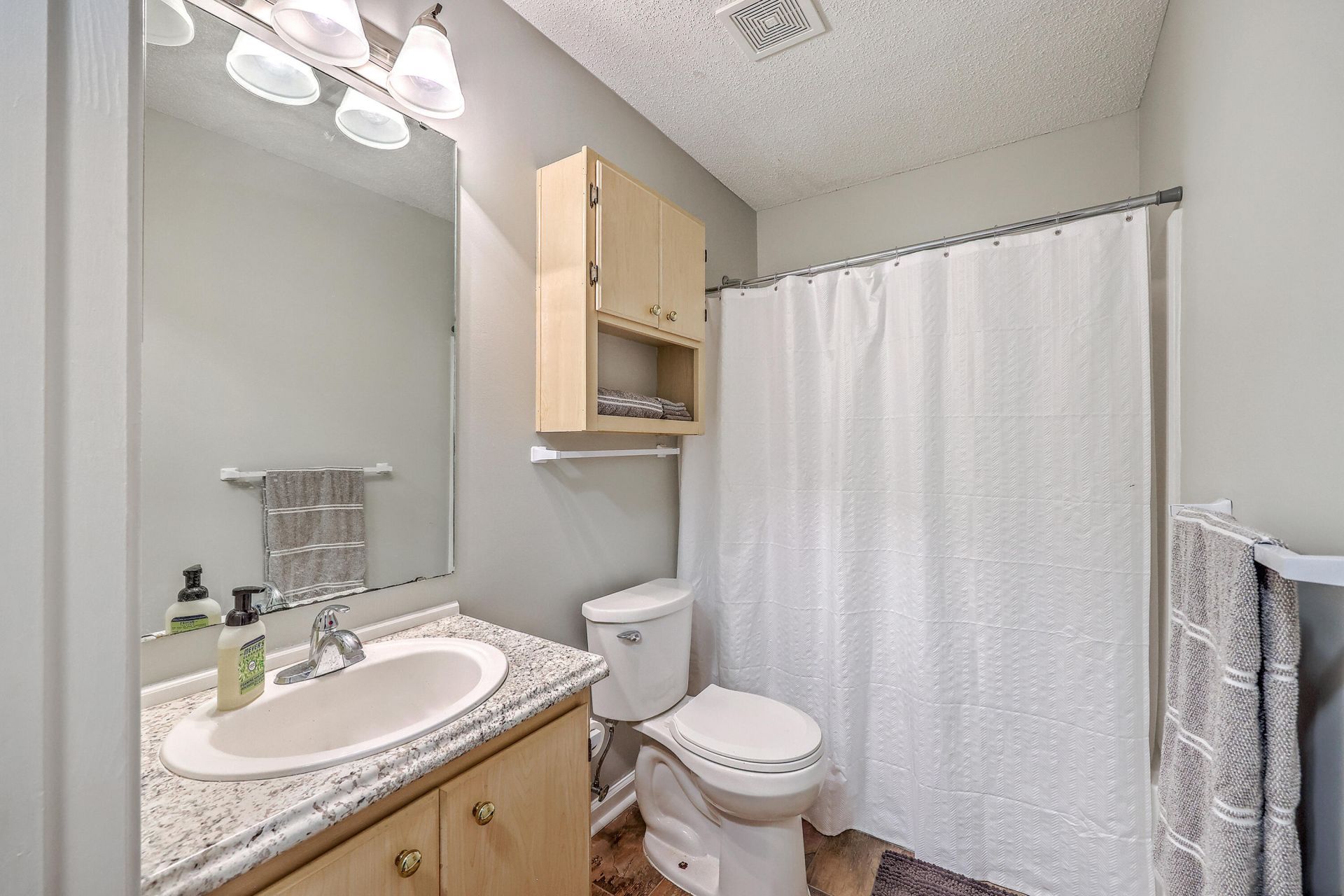 188 Midland Parkway Photo 21