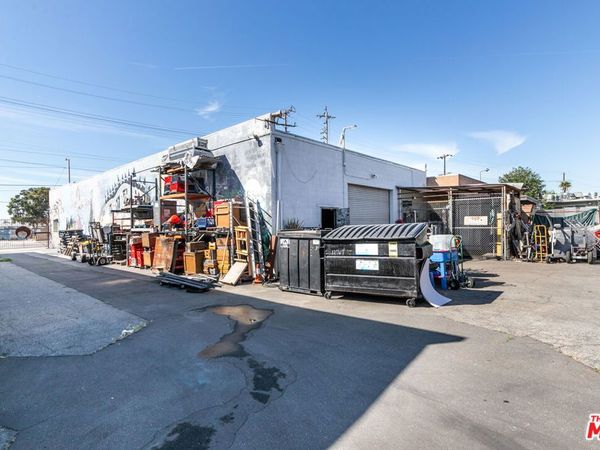 12767 Saticoy Street, North Hollywood, CA 91605