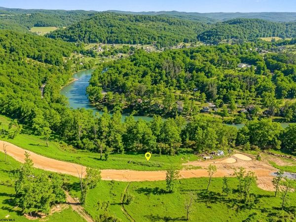 TBD Angus Lane, Fairmont, WV 26554