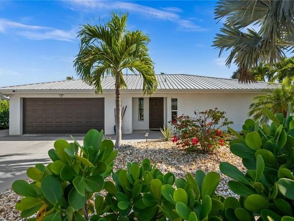 8324 Lagoon RD , FORT MYERS BEACH, FL 33931