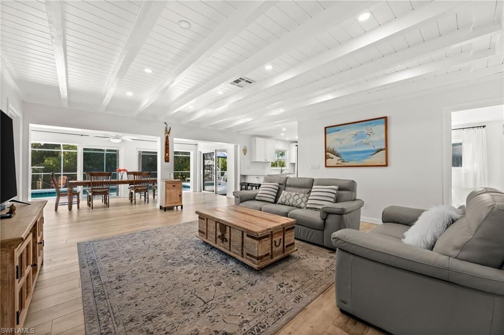 8324 Lagoon Rd, Fort Myers Beach, FL 33931 Photo