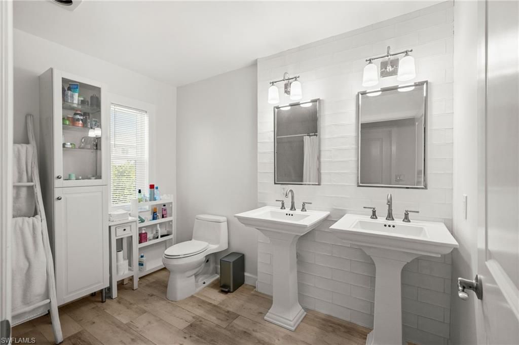 8324 Lagoon Rd, Fort Myers Beach, FL 33931 Photo