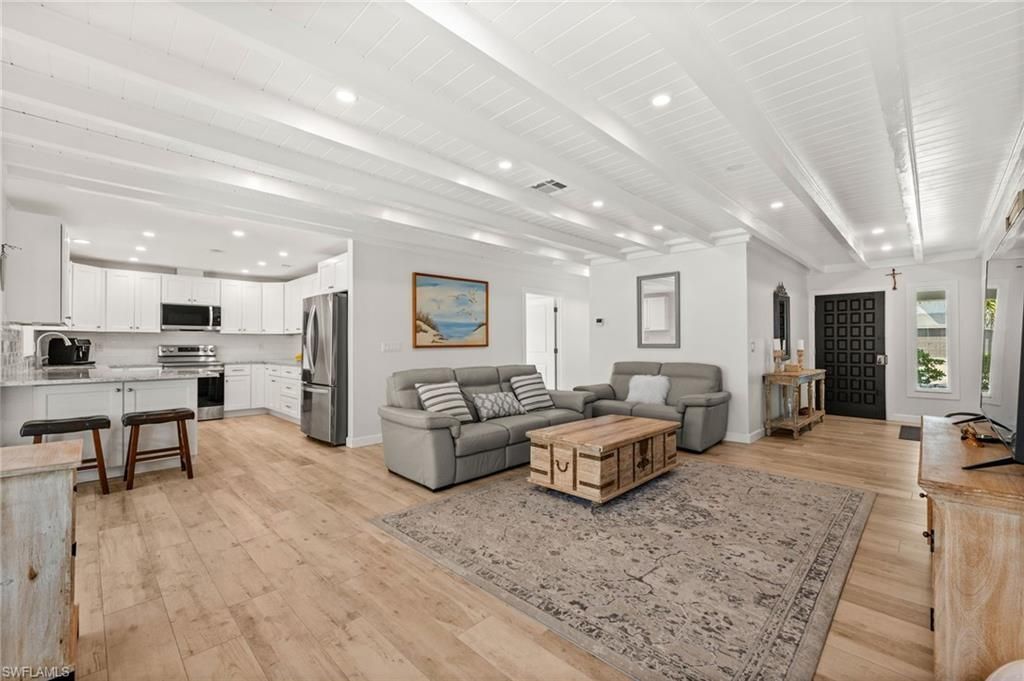 8324 Lagoon Rd, Fort Myers Beach, FL 33931 Photo