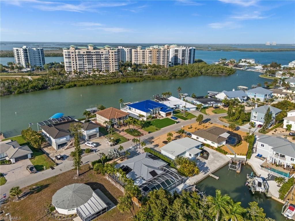 8324 Lagoon Rd, Fort Myers Beach, FL 33931 Photo