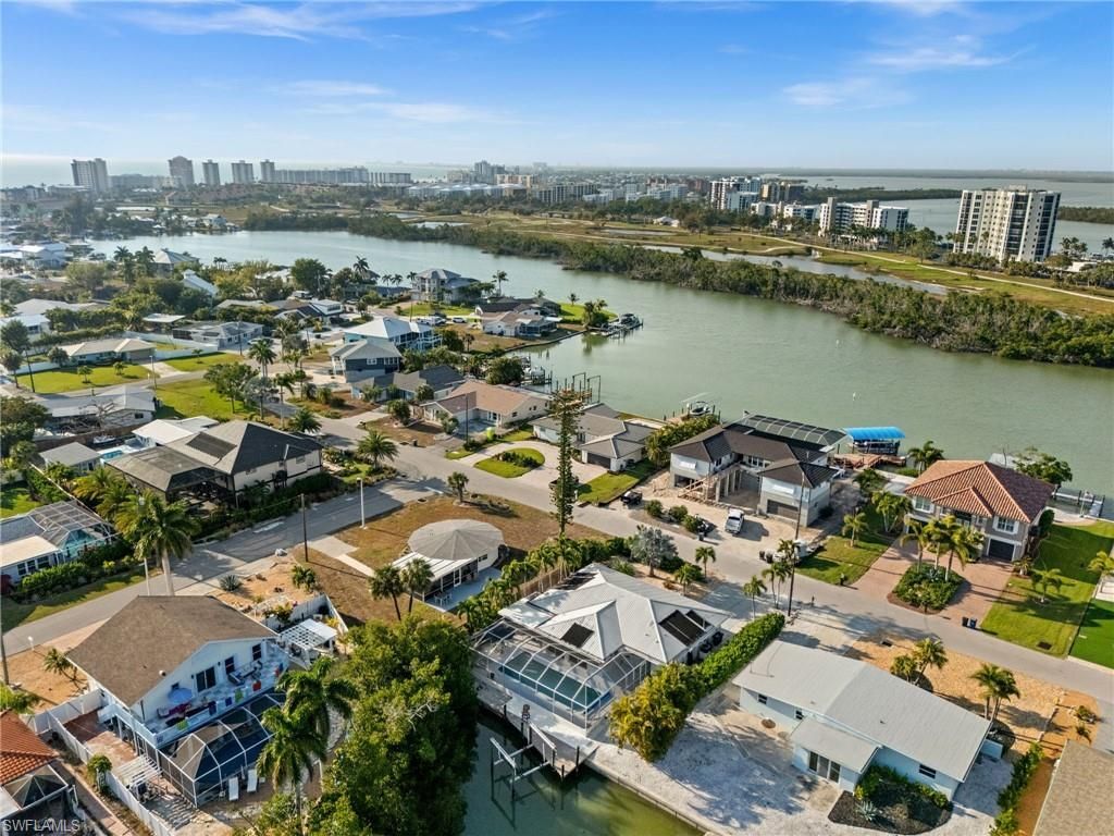 8324 Lagoon Rd, Fort Myers Beach, FL 33931 Photo