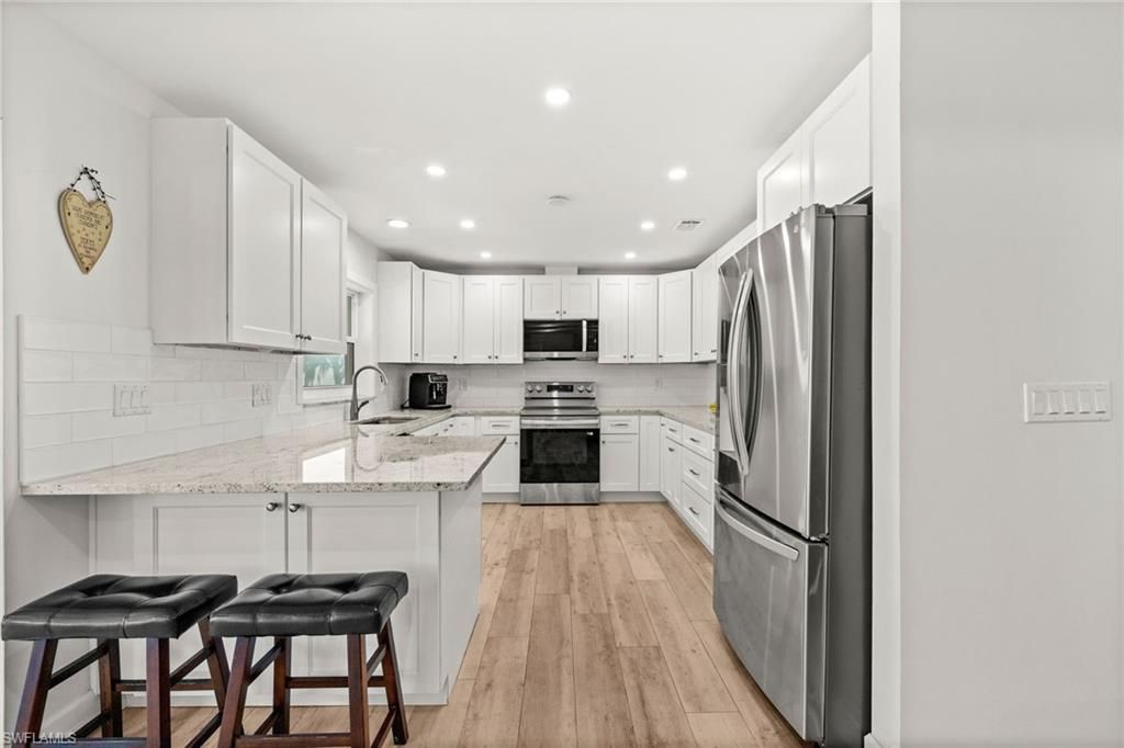 8324 Lagoon Rd, Fort Myers Beach, FL 33931 Photo