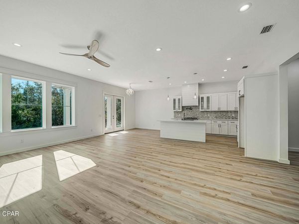 3515 Cottage Cove Lane , Panama City, FL 32408