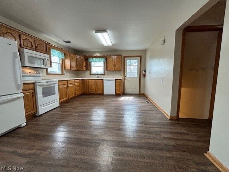 11146 Cadiz Road, Cambridge, OH 43725 Photo 2