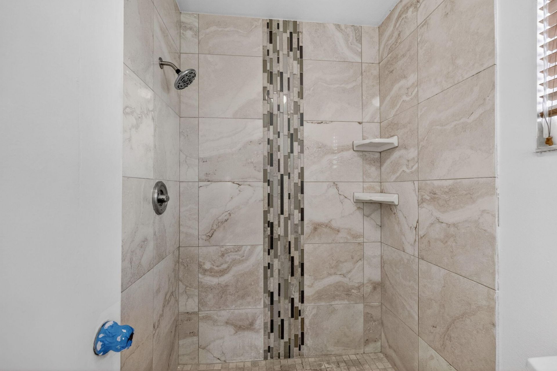 6001 Shakerwood Circle, Unit 201, Tamarac, FL 33319 Photo