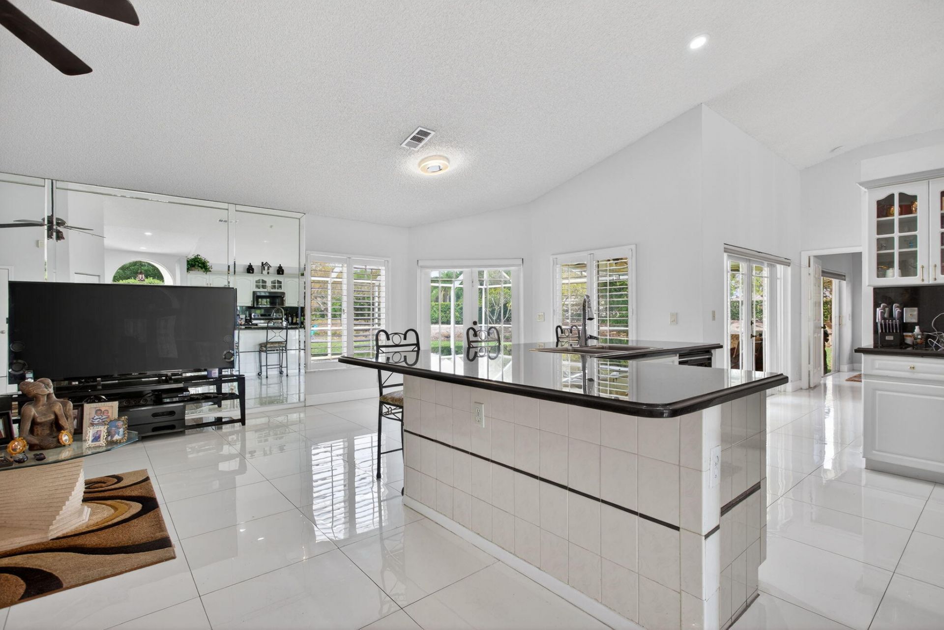 5670 NW 38th Terrace, Coconut Creek, FL 33073 Photo