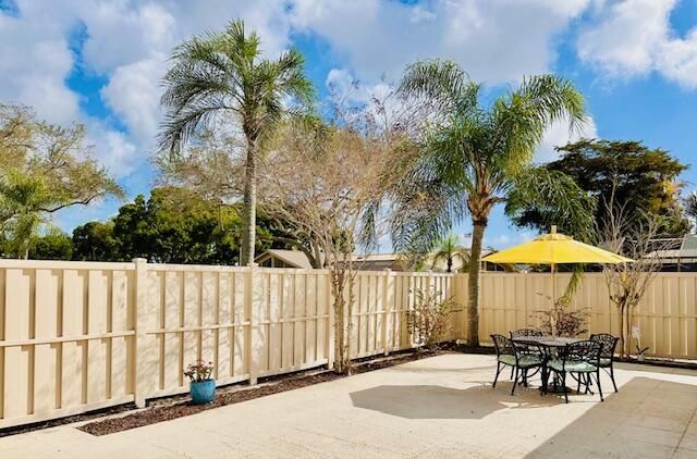 5722 Golden Eagle Circle, Palm Beach Gardens, FL 33418 Photo