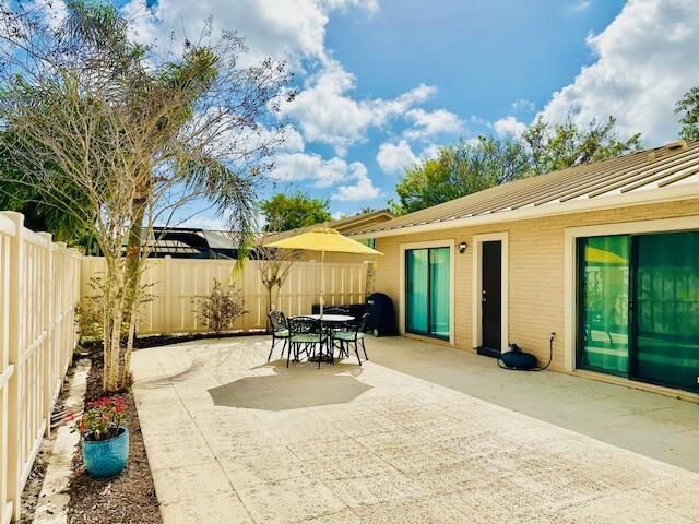 5722 Golden Eagle Circle, Palm Beach Gardens, FL 33418 Photo